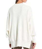 Takara Oversized Crew Neck Pullover Sweater