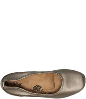 Taos Footwear Chit Chat Leather Skimmer Flats