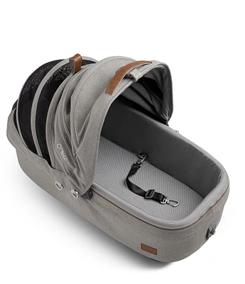 Maeve™ Pet Car Seat, Medium Flex