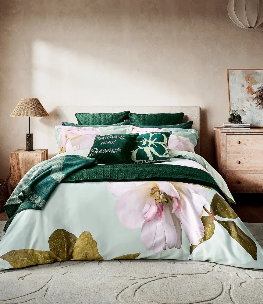 Ted Baker London Gardenia Comforter Mini Set