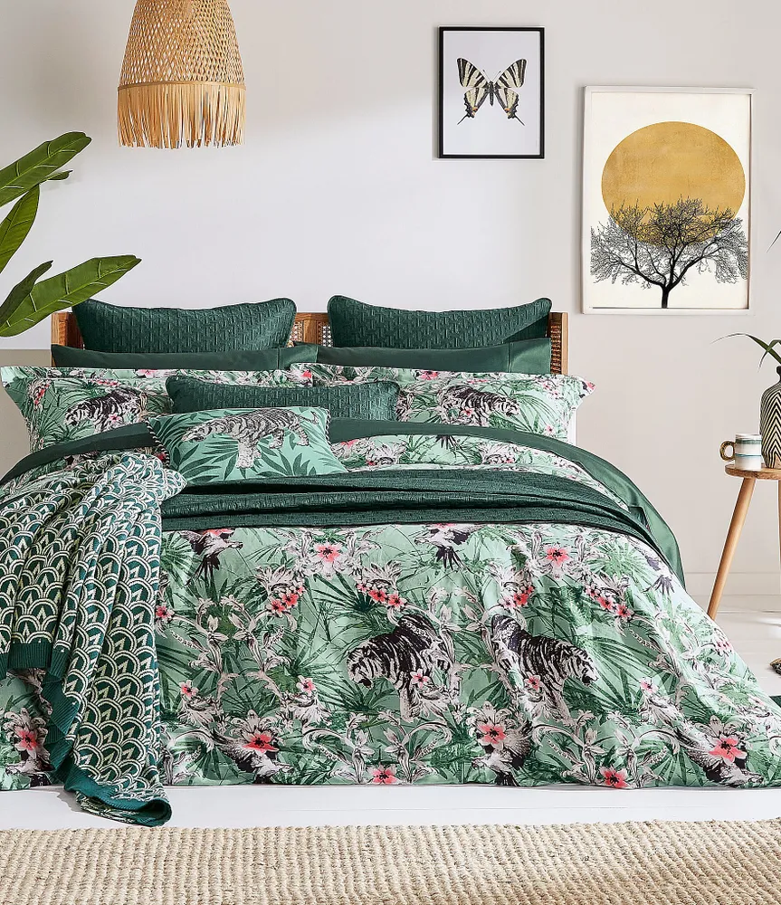 Ted Baker London Kingdom Tiger Botanical Pattern Comforter Mini Set