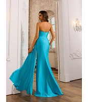 Terani Couture Stretch Metallic Sweetheart Neck Sleeveless Beaded Applique Sheath Gown