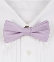 Tre Vero Solid Pre-Tied Bow Tie