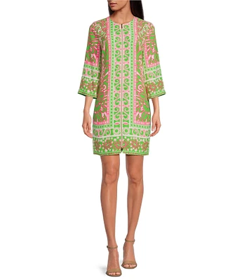 Trina Turk Botanical Placement Print Split V-Neck 3/4 Sleeve Zip Front Dress