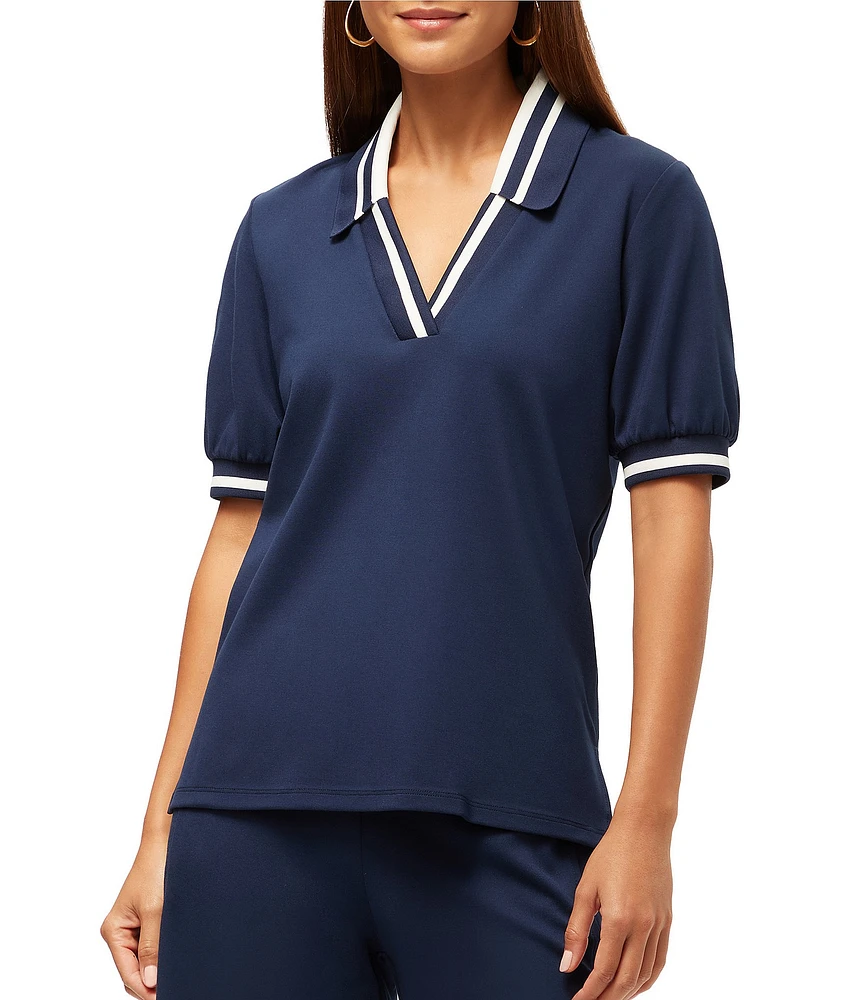 Trina Turk Set Point V-Neck Short Sleeve Top
