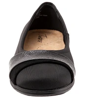 Trotters Danni Microfiber and Leather Flats