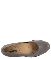 Trotters Rozalin Leather Pumps