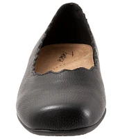 Trotters Sabine Leather Scalloped Slip-On Flats