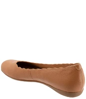 Trotters Sabine Leather Scalloped Slip-On Flats