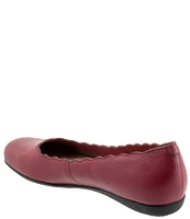 Trotters Sabine Leather Scalloped Slip-On Flats