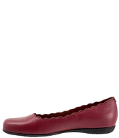 Trotters Sabine Leather Scalloped Slip-On Flats