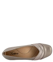 Trotters Stella Band Detailed Square Toe Slip-Ons