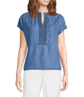 Tru Luxe Jeans Chambray Split V-Neck Cap Sleeve Crochet Trim Top
