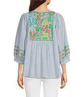 Tru Luxe Jeans Embroidered Split V-Neck 3/4 Sleeve Popover Top