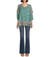 Tru Luxe Jeans Mixed Floral Print Peplum V-Neck 3/4 Sleeve Top