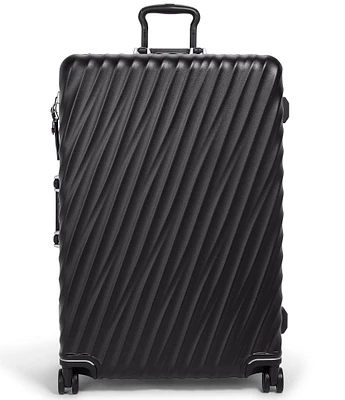 Tumi 19 Degree Extended Trip 4 Wheeled Packing Spinner Suitecase