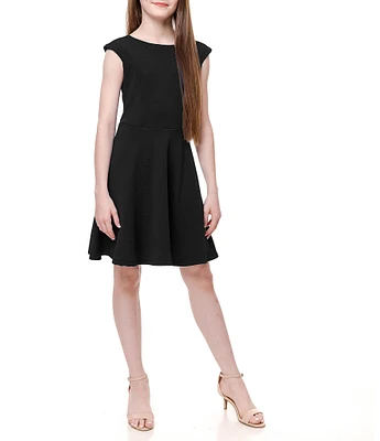 Un Deux Trois Big Girls 7-22 Cap Sleeve Textured Trapeze Dress