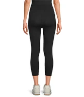 Under Armour Motion High Rise Capri Leggings