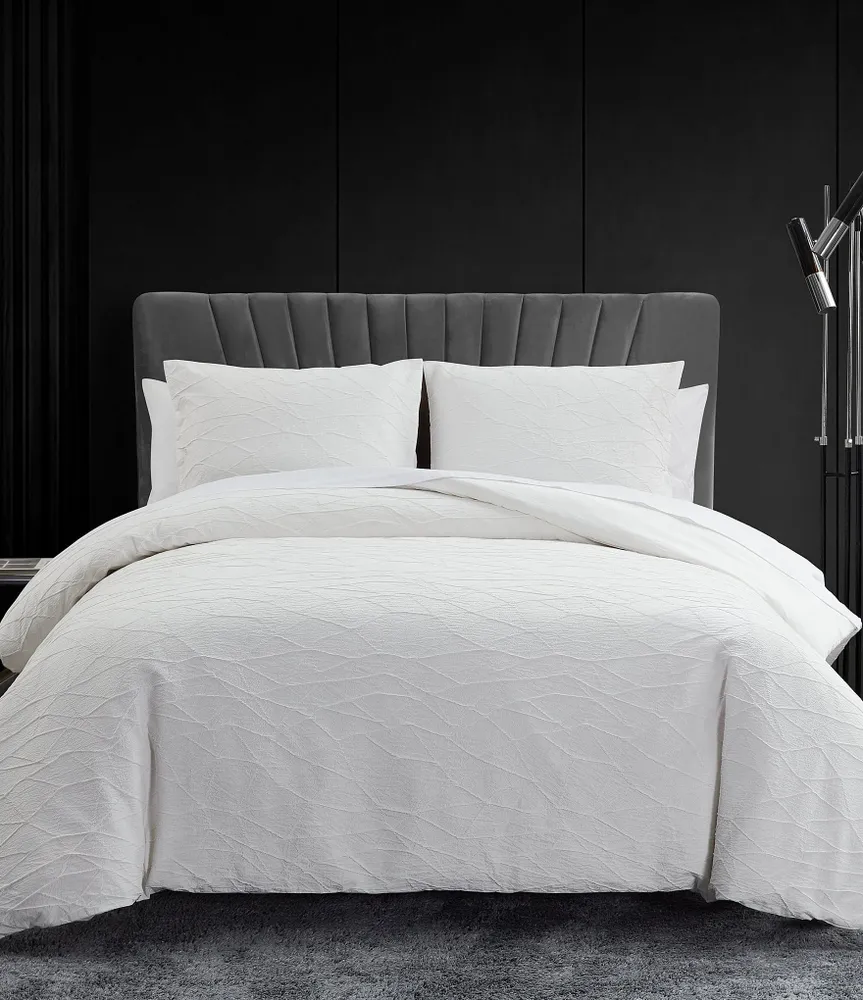 Vera Wang Abstract Crinkle Reversible Comforter Mini Set