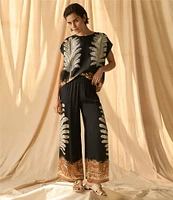 Vince Camuto Printed Crew Neck Short Sleeve Caftan Blouse