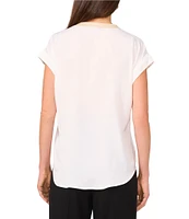 Vince Camuto Contrast Trim V-Neck Short Sleeve Blouse