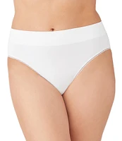 Wacoal Feeling Flexible Hi-Cut Brief Panty