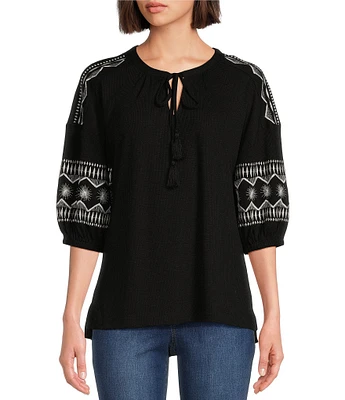 Westbound Embroidered 3/4 Sleeve V-Neck Top