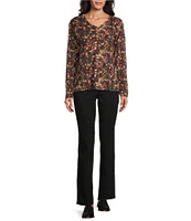 Westbound Floral Print Knit Long Sleeve V-Neck Top