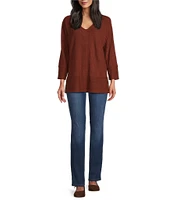 Westbound Knit 3/4 Sleeve V-Neck Button Side Hem Top