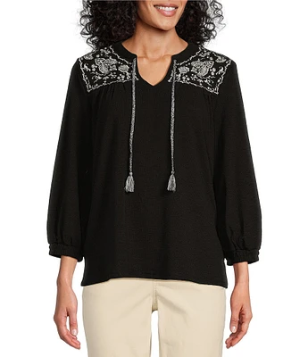 Westbound Knit V-Neck Long Sleeve Embroidered Top