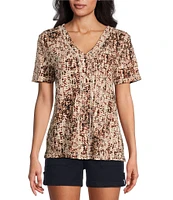 Westbound Petite Size Animal Texture Short Sleeve V-Neck Top