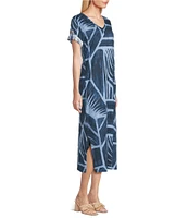 Westbound Petite Size Blue Geo Tex Short Sleeve V-Neck Midi Shift Dress