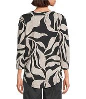Westbound Petite Size Dancing Leaves Floral 3/4 Sleeve Knit Crew Neck Top