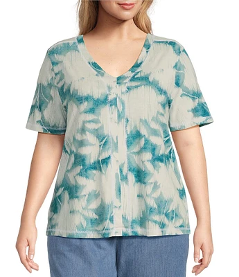 Westbound Plus Size Enchanted Garden Print Short Sleeve V-Neck Top