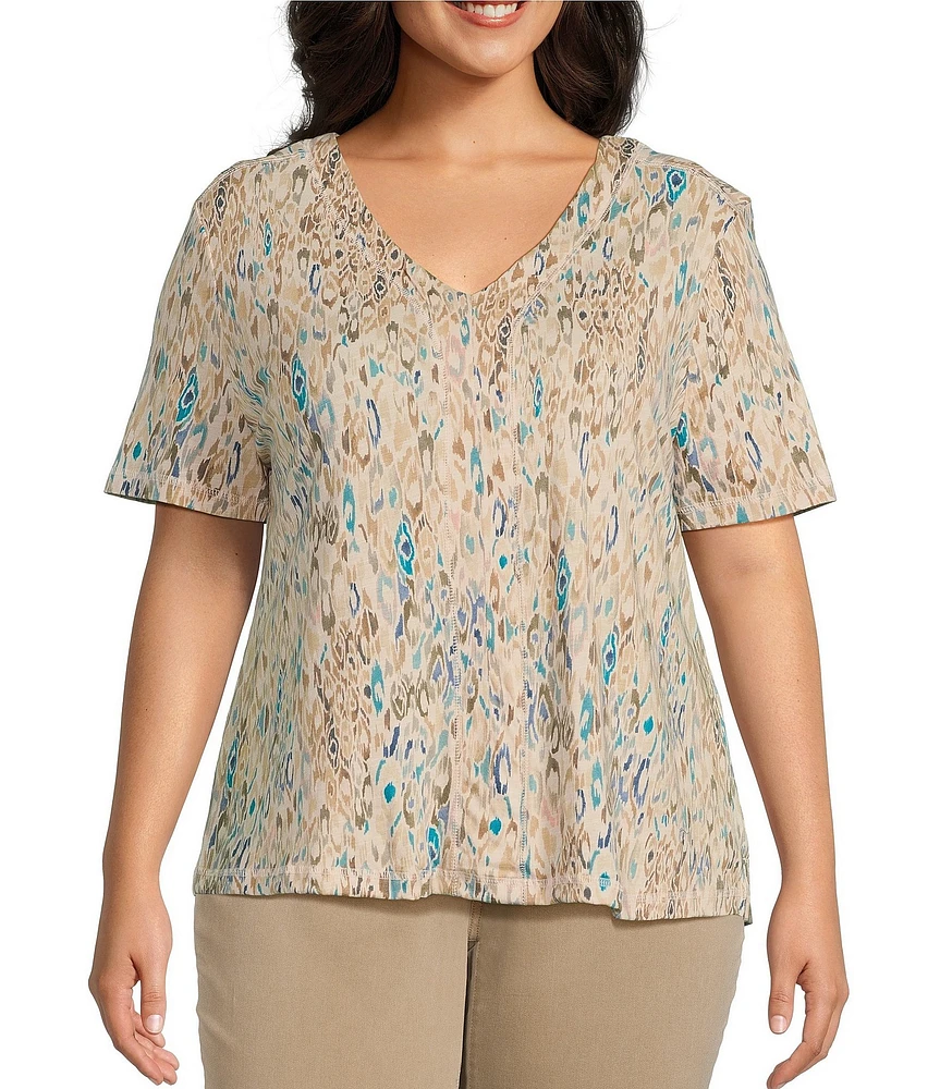 Westbound Plus Size Ikat Animal Short Short V-neck Top
