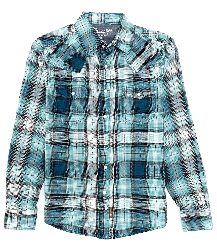 Wrangler® Long Sleeve Retro® Premium Plaid Woven Shirt