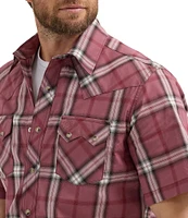 Wrangler® Sawtooth Plaid Short Sleeve Woven Shirt