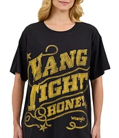 Wrangler® x Lainey Wilson Hang Tight Honey Graphic Short Sleeve Oversized T-Shirt