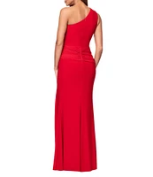 Xscape One Shoulder Neck Sleeveless Ruched Front Drape Sheath Gown