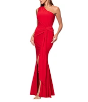 Xscape One Shoulder Neck Sleeveless Ruched Front Drape Sheath Gown