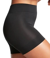 Yummie Bria Comfortably Curved Shaping Shorts