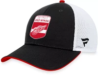 NHL Detroit Red Wings 2023-2024 Authentic Pro Draft Trucker Hat