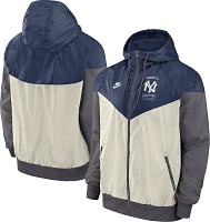 Nike Men's New York Yankees Navy Windrunner Jacket