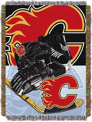 TheNorthwest Calgary Flames 48'' x 60'' Home Ice Advantage Tapestry Throw Blanket