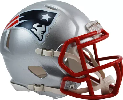 Riddell New England Patriots Revolution Speed Mini Helmet