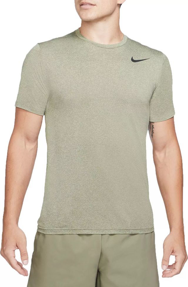 Dick's Sporting Goods Nike Men's Dri-FIT Legend Fitness T-Shirt