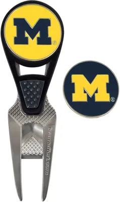 Team Effort Michigan Wolverines CVX Divot Tool and Ball Marker Set