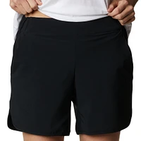 Columbia Women's Pleasant Creek Stretch Short