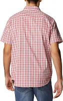 Columbia Men's Ohio State Buckeyes Scarlet Rapid Rivers Button Down Shirt