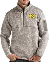 Antigua Men's Michigan Wolverines Oatmeal Fortune Pullover Black Jacket